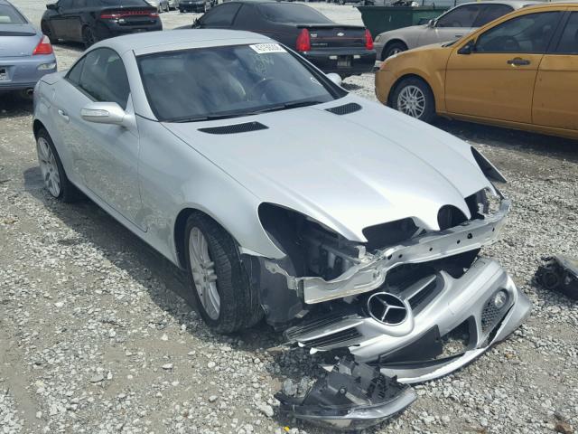 WDBWK54F17F159955 - 2007 MERCEDES-BENZ SLK 280 SILVER photo 1