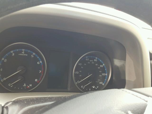 2T3ZFREV2HW377371 - 2017 TOYOTA RAV4 灰色 照片 8