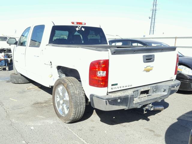 3GCPCTE04BG351654 - 2011 CHEVROLET SILVERADO WHITE photo 3