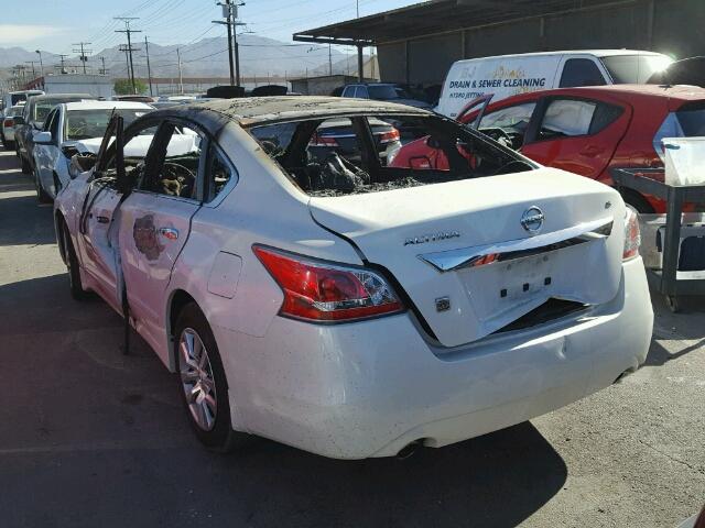 1N4AL3AP8FC578384 - 2015 NISSAN ALTIMA 2.5 WHITE photo 3