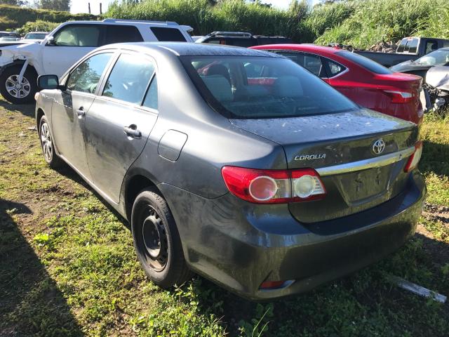 2T1BU4EEXDC108825 - 2013 TOYOTA COROLLA BA GRAY photo 3