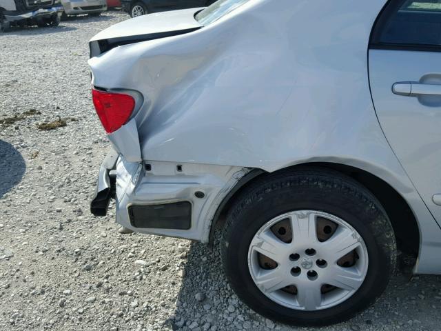 2T1BR32E27C806172 - 2007 TOYOTA COROLLA SILVER photo 9