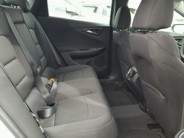 1G1ZE5ST3HF210607 - 2017 CHEVROLET MALIBU LT WHITE photo 6