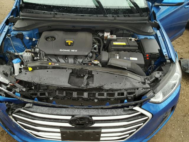 5NPD84LF6HH152106 - 2017 HYUNDAI ELANTRA SE BLUE photo 7