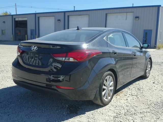 5NPDH4AE6GH654252 - 2016 HYUNDAI ELANTRA SE BLACK photo 4