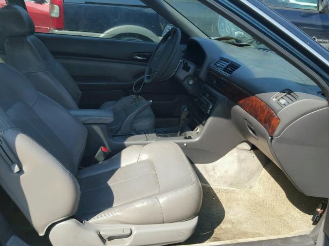 19UYA1252VL001009 - 1997 ACURA 2.2CL Grün Foto 5