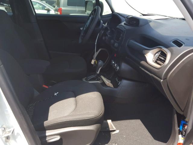 ZACCJAAB6HPE71057 - 2017 JEEP RENEGADE S თეთრი ფოტო 5