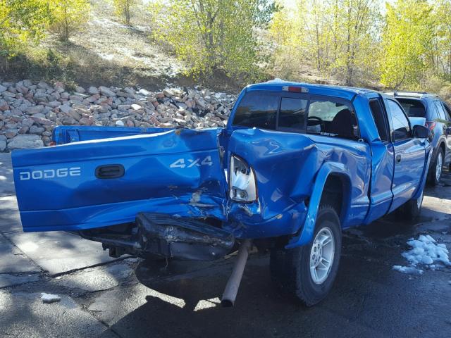 1B7GG22Y0XS168163 - 1999 DODGE DAKOTA BLUE photo 4