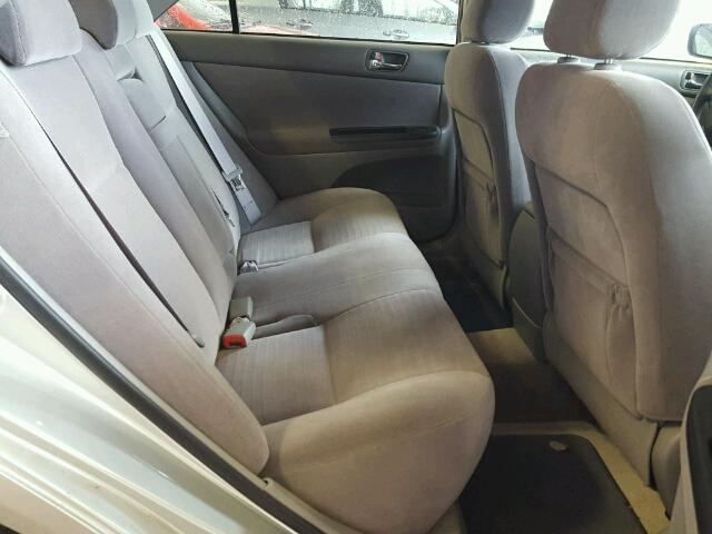JTDBE32K353029816 - 2005 TOYOTA CAMRY LE SILVER photo 6