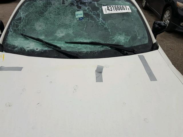 JF1ZNAA18D1711540 - 2013 TOYOTA SCION FR-S თეთრი ფოტო 9