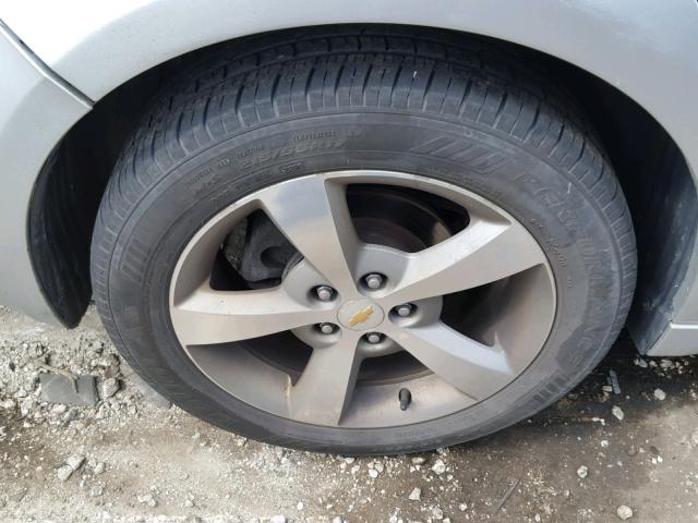 1G1ZC5E09CF101181 - 2012 CHEVROLET MALIBU 1LT SILVER photo 9