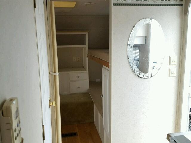 4YDT2602235902391 - 2003 KEYSTONE OUTBACK WHITE photo 5