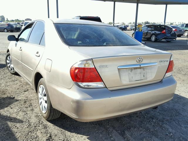 4T1BE32K15U610656 - 2005 TOYOTA CAMRY LE GOLD photo 3