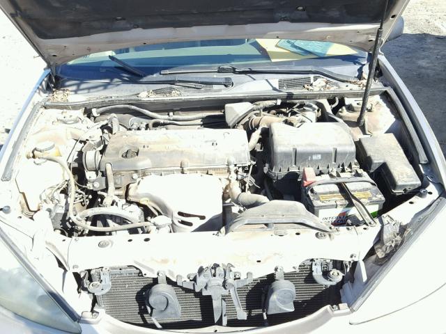 4T1BE32K15U610656 - 2005 TOYOTA CAMRY LE GOLD photo 7