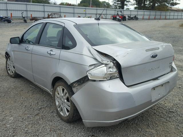 1FAHP3HNXBW157797 - 2011 FORD FOCUS SEL SILVER photo 3