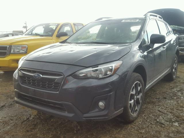 JF2GTABC4J8201018 - 2018 SUBARU CROSSTREK GRAY photo 2