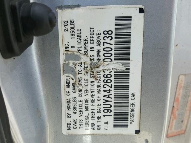 19UYA42663A000738 - 2003 ACURA 3.2CL TYPE SILVER photo 10