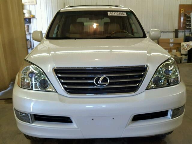 JTJBT20X570127018 - 2007 LEXUS GX 470 WHITE photo 9