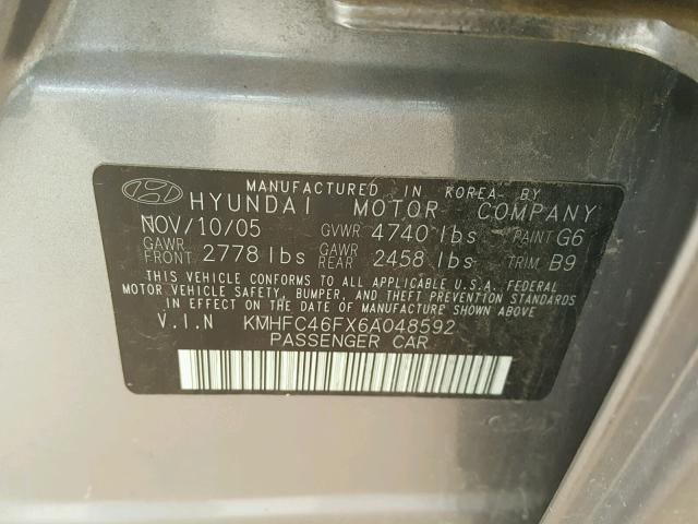 KMHFC46FX6A048592 - 2006 HYUNDAI AZERA SE GRAY photo 10