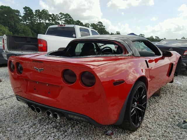 1G1YY26E865103617 - 2006 CHEVROLET CORVETTE Z RED photo 4