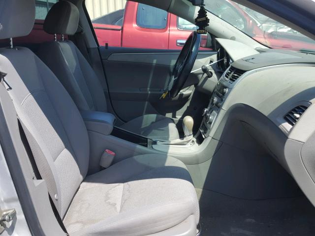 1G1ZG57B19F176114 - 2009 CHEVROLET MALIBU LS ნაცრისფერი ფოტო 5