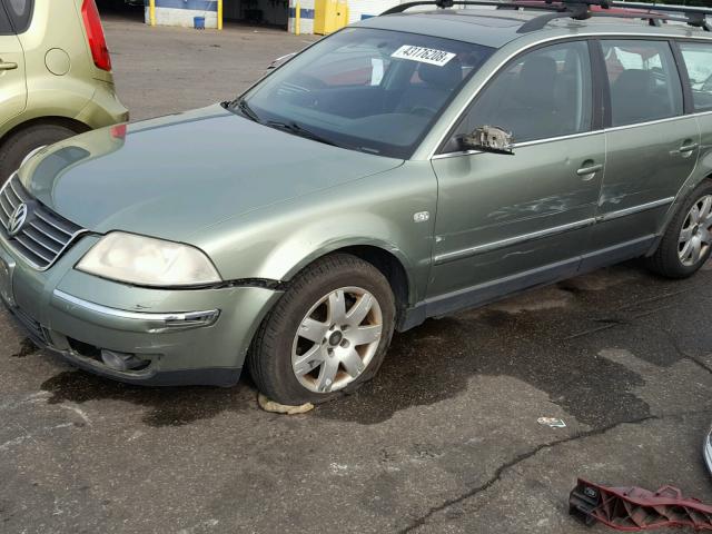 WVWWH63B22E335396 - 2002 VOLKSWAGEN PASSAT GLX 绿色 照片 9