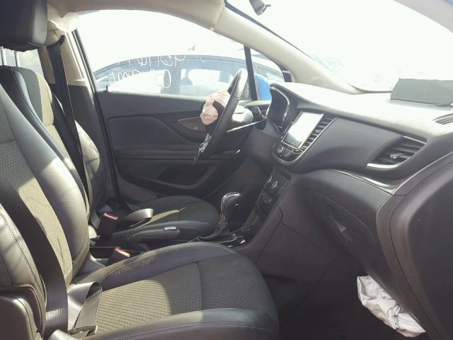 KL4CJASB5HB128291 - 2017 BUICK ENCORE PRE Blau Foto 5