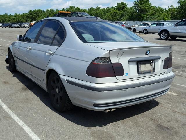 WBAAM334XYCA94178 - 2000 BMW 323 I SILVER photo 3
