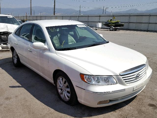 KMHFC46FX6A057454 - 2006 HYUNDAI AZERA SE WHITE photo 1