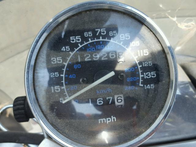 JH2RC4318XM500122 - 1999 HONDA VF750 C SILVER photo 8