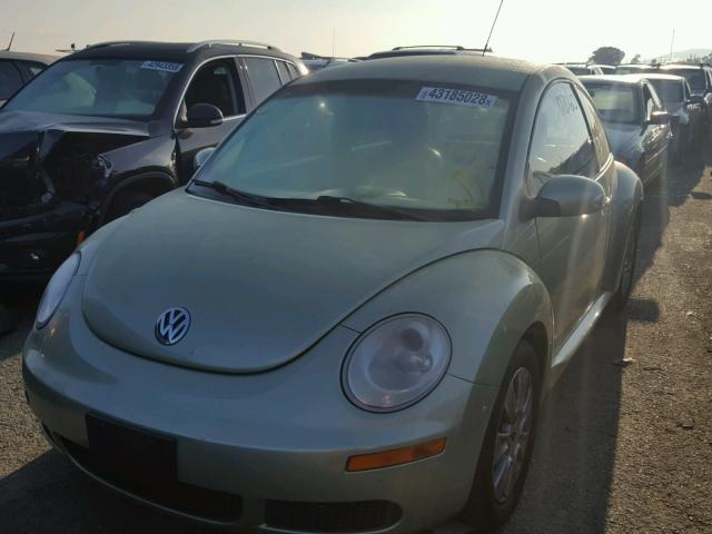 3VWPW31C58M514083 - 2008 VOLKSWAGEN NEW BEETLE მწვანე ფოტო 2