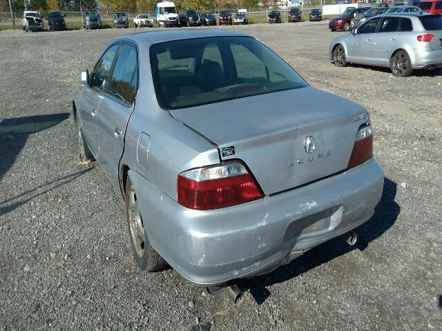 19UUA56632A805612 - 2002 ACURA 3.2TL SILVER photo 3