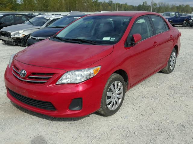 5YFBU4EE7DP191596 - 2013 TOYOTA COROLLA BA RED photo 2