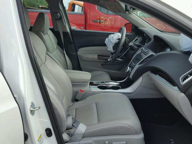 19UUB2F55HA007205 - 2017 ACURA TLX TECH WHITE photo 5