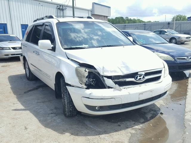 KNDMC233776023793 - 2007 HYUNDAI ENTOURAGE WHITE photo 1