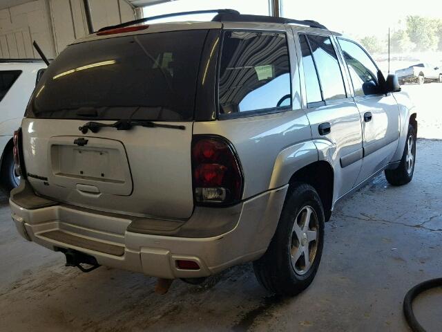 1GNDS13S552142524 - 2005 CHEVROLET TRAILBLAZE TAN photo 4