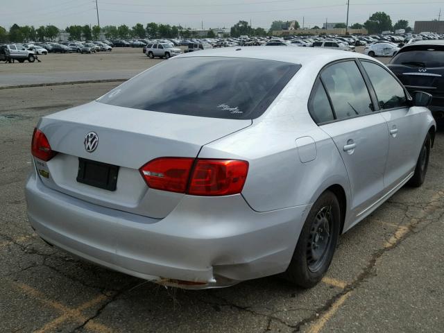 3VW1K7AJ1BM305681 - 2011 VOLKSWAGEN JETTA BASE 银色 照片 4