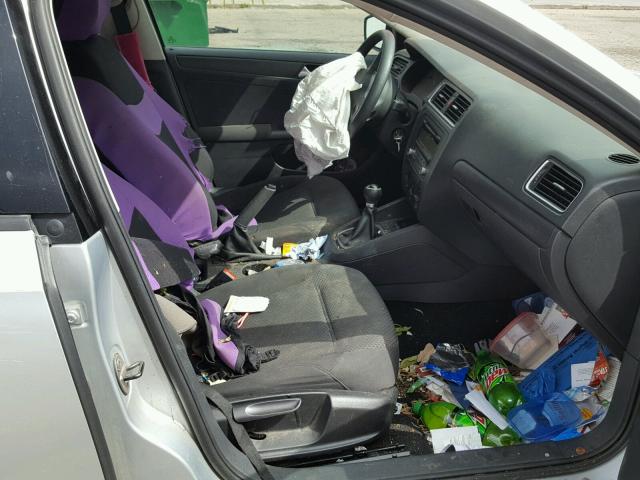 3VW1K7AJ1BM305681 - 2011 VOLKSWAGEN JETTA BASE 银色 照片 5