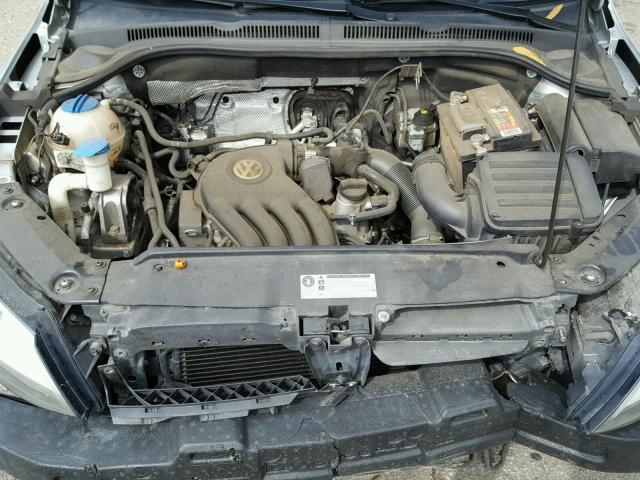 3VW1K7AJ1BM305681 - 2011 VOLKSWAGEN JETTA BASE 银色 照片 7