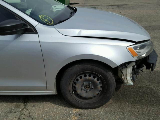 3VW1K7AJ1BM305681 - 2011 VOLKSWAGEN JETTA BASE 银色 照片 9