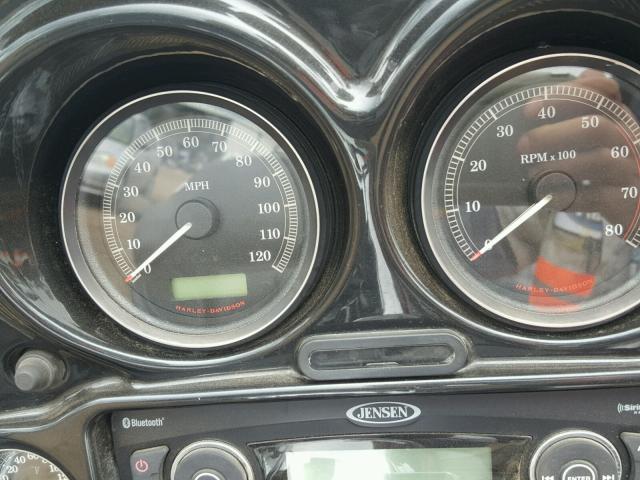 1HD1FC4188Y623904 - 2008 HARLEY-DAVIDSON FLHTCUI TWO TONE photo 8