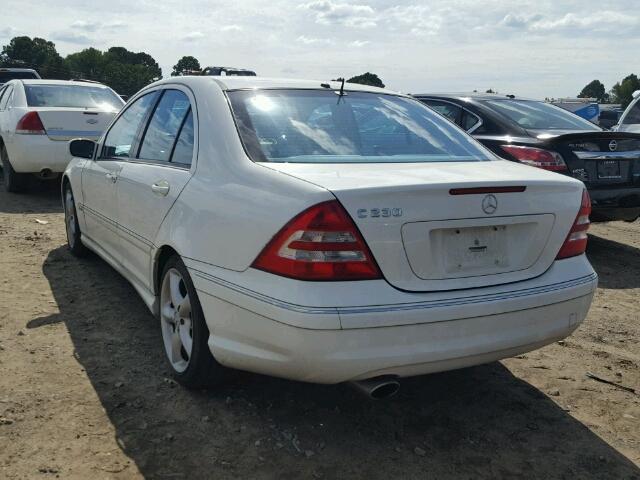 WDBRF52H66A883285 - 2006 MERCEDES-BENZ C GENERATI WHITE photo 3