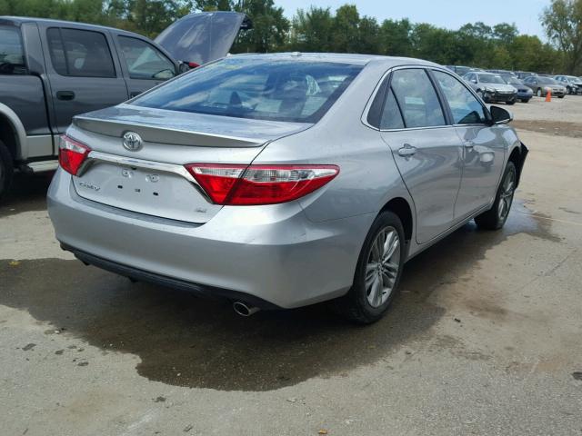 4T1BF1FK5GU525396 - 2016 TOYOTA CAMRY LE ვერცხლისფერი ფოტო 4