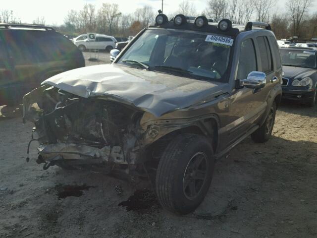 1J8GL38K55W559747 - 2005 JEEP LIBERTY RE TAN photo 2