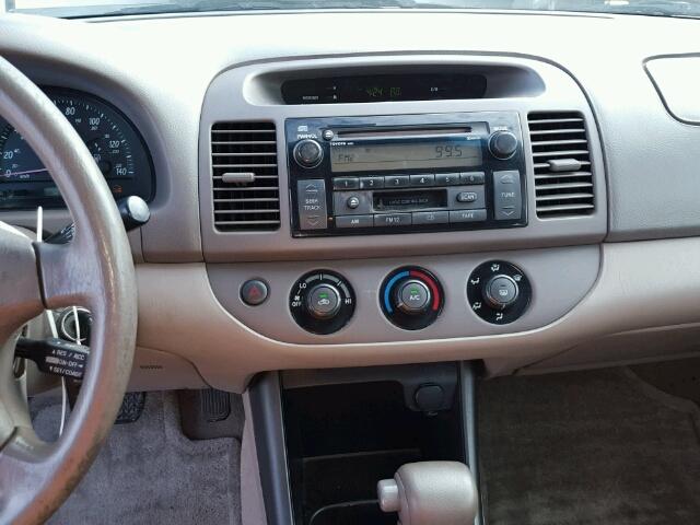 4T1BE32K12U086081 - 2002 TOYOTA CAMRY LE 白色 照片 9