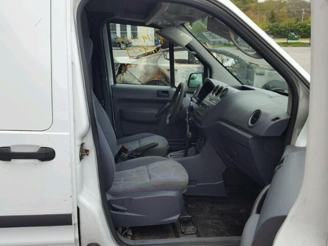 NM0LS7AN7CT113129 - 2012 FORD TRANSIT CO WHITE photo 5