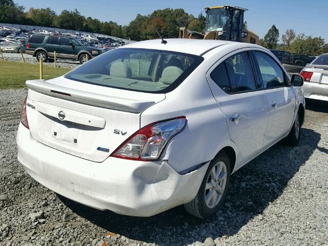 3N1CN7AP4EL846261 - 2014 NISSAN VERSA WHITE photo 4