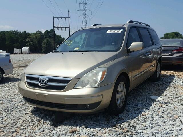 KNDMC233276041683 - 2007 HYUNDAI ENTOURAGE BEIGE photo 2