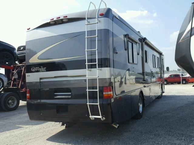 1RF12564922018552 - 2002 ROADMASTER RAIL MONOCOQUE 双色 照片 4