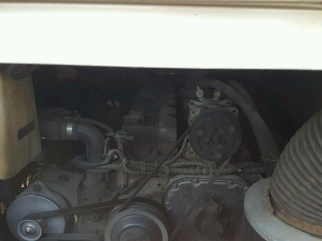 1RF12564922018552 - 2002 ROADMASTER RAIL MONOCOQUE 双色 照片 7